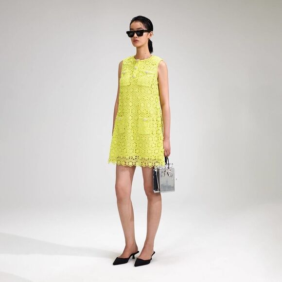 Self Portrait Lime Daisy Guipure Mini Dress US10 - Picture 5 of 10